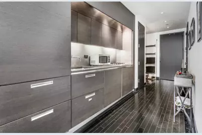 20 Pine Street #2205, New York, NY 10005 - Photo 7