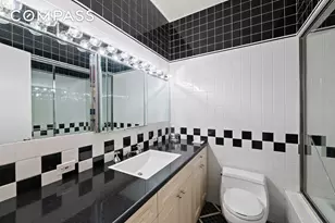 126 W 78th St, New York City, NY 10024 - Photo 17