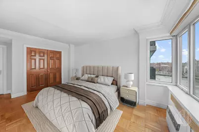 45 E End Avenue #10F, New York City, NY 10028 - Photo 11