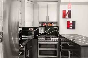 435 E 65th St, New York, NY 10065 - Photo 7