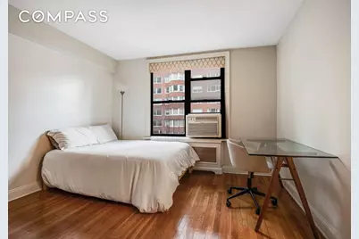 305 E 72nd Street #4CN, New York City, NY 10021 - Photo 3