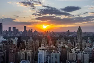 201 E 74th St, New York City, NY 10021 - Photo 7