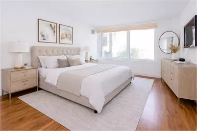 250 E 53rd Street #404, New York City, NY 10022 - Photo 3