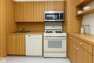 117 E 57th St, New York City, NY 10022 - Photo 7