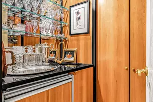 15 W 53rd St, New York City, NY 10019 - Photo 17