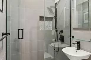 105 W 77th St, New York City, NY 10024 - Photo 5