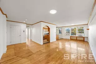 34-25 150th Pl, New York City, NY 11354 - Photo 7