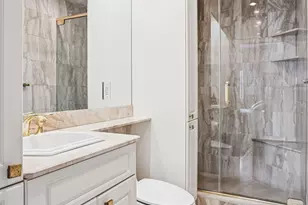 400 E 54th St, New York City, NY 10022 - Photo 9