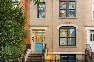 250 E 25th St, New York City, NY 11226 - Photo 21