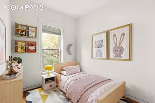 250 E 25th St, New York City, NY 11226 - Photo 19