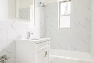 915 E 17th St, New York City, NY 11230 - Photo 7