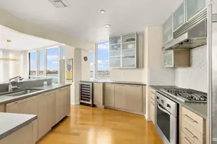 200 Chambers St, New York City, NY 10007 - Photo 3