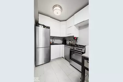 166 E 35th Street #7A, New York City, NY 10016 - Photo 9
