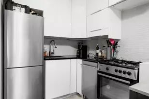 166 E 35th St, New York City, NY 10016 - Photo 9