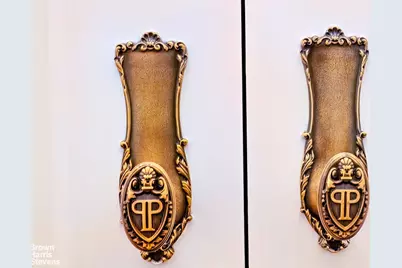 1 Central Park S #1901, New York, NY 10019 - Photo 17