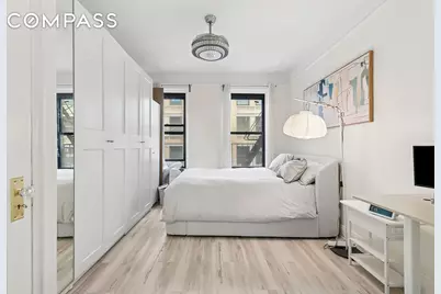 228 W 17th Street #4B, New York City, NY 10011 - Photo 3