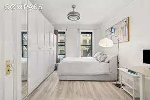 228 W 17th St, New York City, NY 10011 - Photo 3