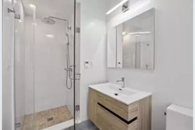 200 E 61st Street #20-G, New York City, NY 10065 - Photo 9