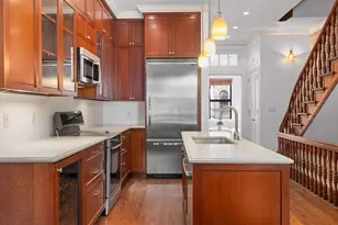 51 W 82 St, New York City, NY 10024 - Photo 3