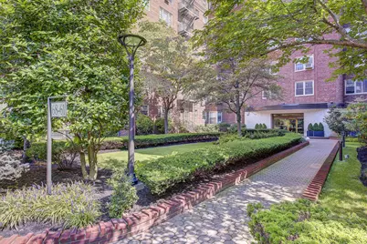 68-61 Yellowstone Boulevard #606, New York City, NY 11375 - Photo 19