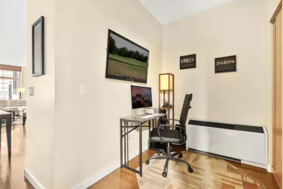 1600 Broadway #5B, New York City, NY 10019 - Photo 5
