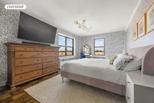 303 Beverley Rd, New York City, NY 11218 - Photo 5