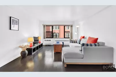 210 E 36th Street #5E, New York City, NY 10016 - Photo 1