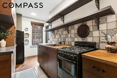 321 E 54th Street #6A, New York City, NY 10022 - Photo 7