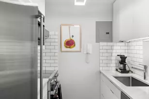 1065 Park Ave, New York City, NY 10128 - Photo 5