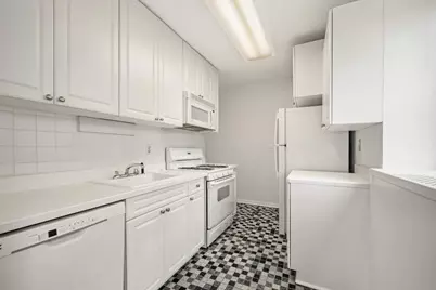 200 E 66th Street #E1801, New York City, NY 10065 - Photo 5