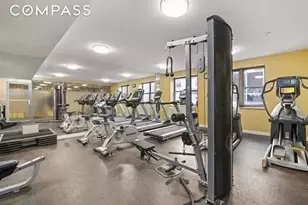 516 W 47th St, New York City, NY 10036 - Photo 13