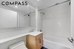 516 W 47th St, New York City, NY 10036 - Photo 9