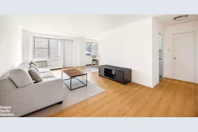 303 W 66th Street #19GW, New York, NY 10023 - Photo 3