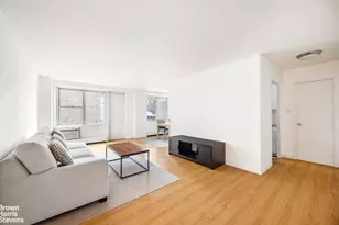303 W 66th St, New York, NY 10023 - Photo 3