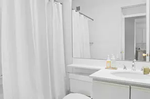 245 E 93rd St, New York City, NY 10128 - Photo 9