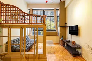 310 E 46th St, New York City, NY 10017 - Photo 5