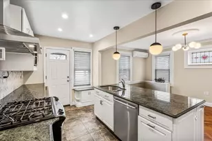 70-43 Nansen St, New York City, NY 11375 - Photo 17