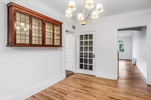 40 Slocum Crescent, New York City, NY 11375 - Photo 7