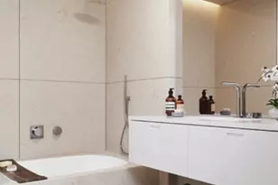 251 W 14th St, New York City, NY 10011 - Photo 7