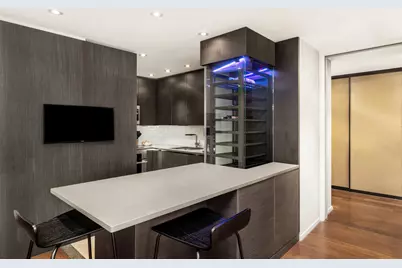 641 5th Avenue #34B, New York City, NY 10022 - Photo 7