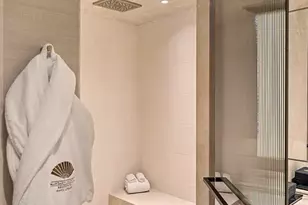 685 5th Ave, New York City, NY 10022 - Photo 7