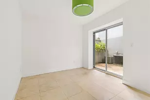 231 16th St, New York City, NY 11215 - Photo 29