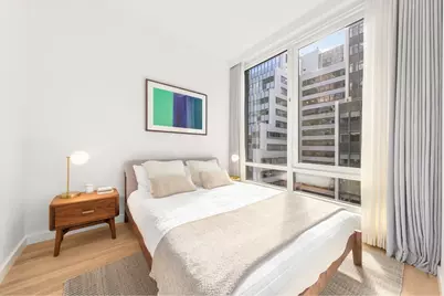 135 E 47th Street #17G, New York City, NY 10017 - Photo 3