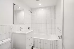 201 W 16th St, New York City, NY 10011 - Photo 5