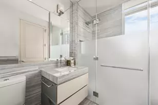 20 W 53rd St, New York City, NY 10019 - Photo 15