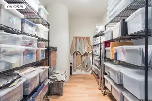 27-28 Thomson Ave, New York City, NY 11101 - Photo 7