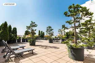 27-28 Thomson Ave, New York City, NY 11101 - Photo 11