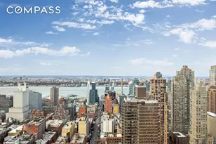 301 W 57th St, New York City, NY 10019 - Photo 17