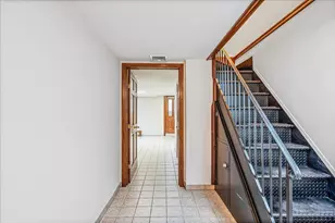 68-48 Juno St, New York City, NY 11375 - Photo 35