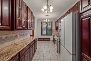 68-48 Juno St, New York City, NY 11375 - Photo 13